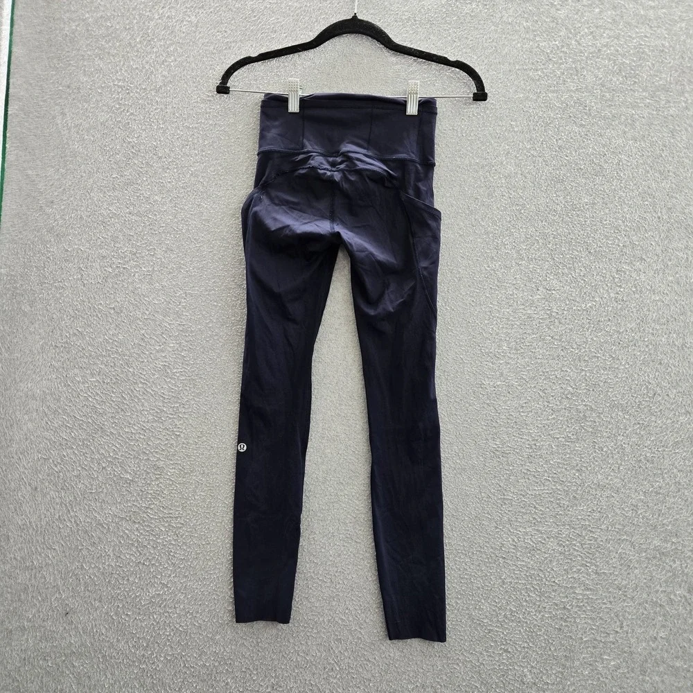 Lululemon Women Activewear Pants 2 Navy Fast And Free 7/8 Tight Legging 24